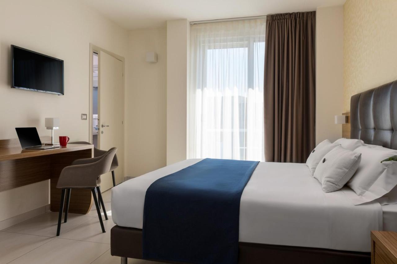 Aqua Hotel Rimini Ngoại thất bức ảnh